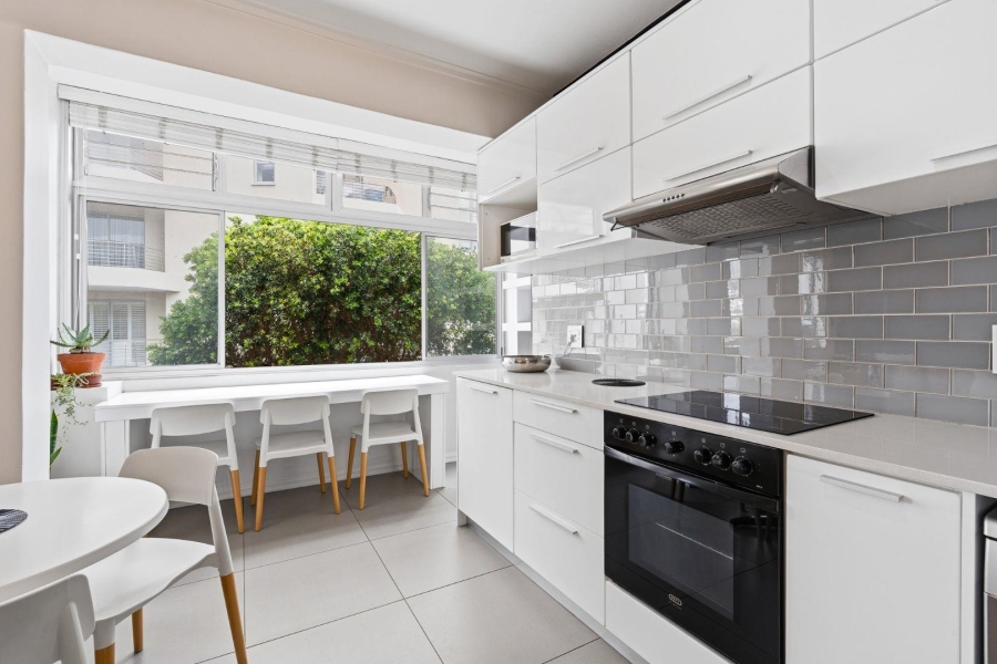 1 Bedroom Property for Sale in Mouille Point Western Cape